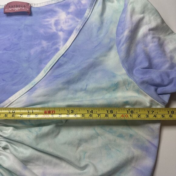 Ragdoll Rushed Front Tie-Dye Crop Top‎ in Size Medium - Picture 5 of 5